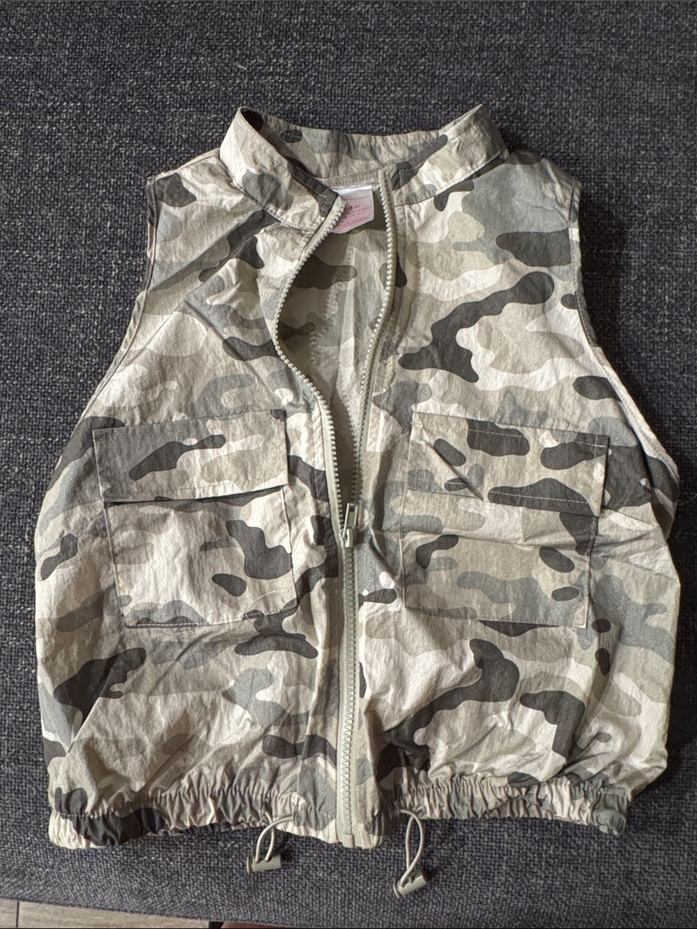 No boundaries ladies Camo Utility Vest - Green size S